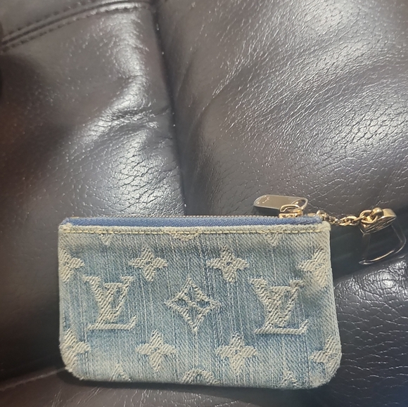 Louis vuitton Denim key cles keychain - Picture 6 of 7